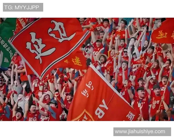 全球足球盛宴来袭 聚焦各大赛事看点与精彩对决