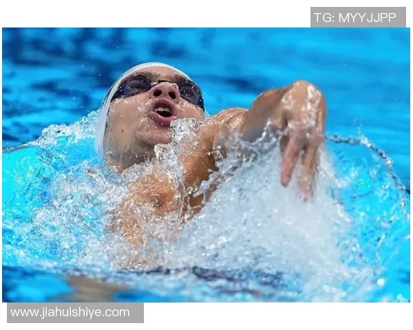 仰泳技巧解析与提升方法，助力游泳爱好者突破个人最佳成绩